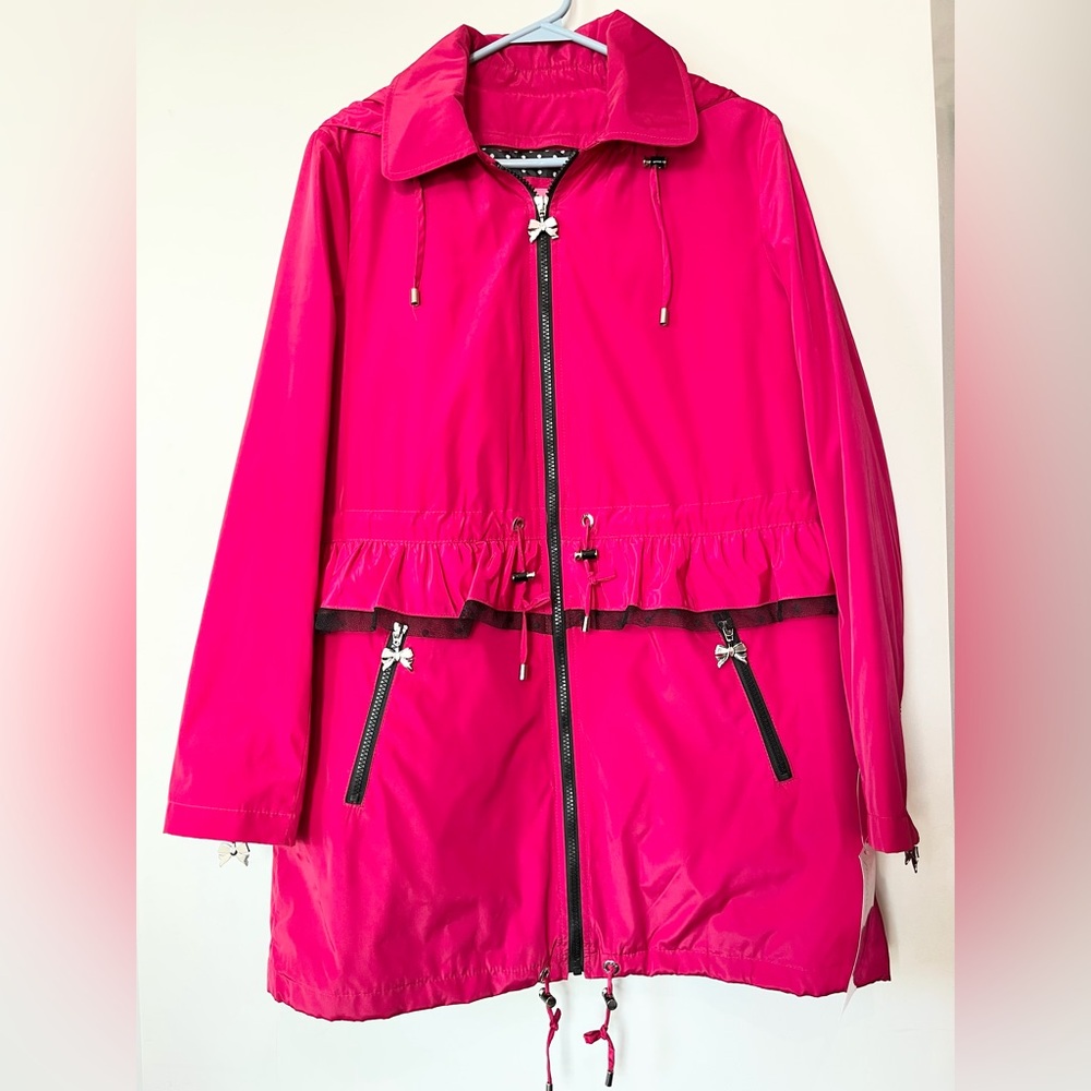 New with tags deep pink Betsey Johnson coat